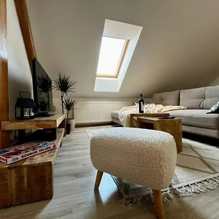 Anezka, U Ostravar Areny *